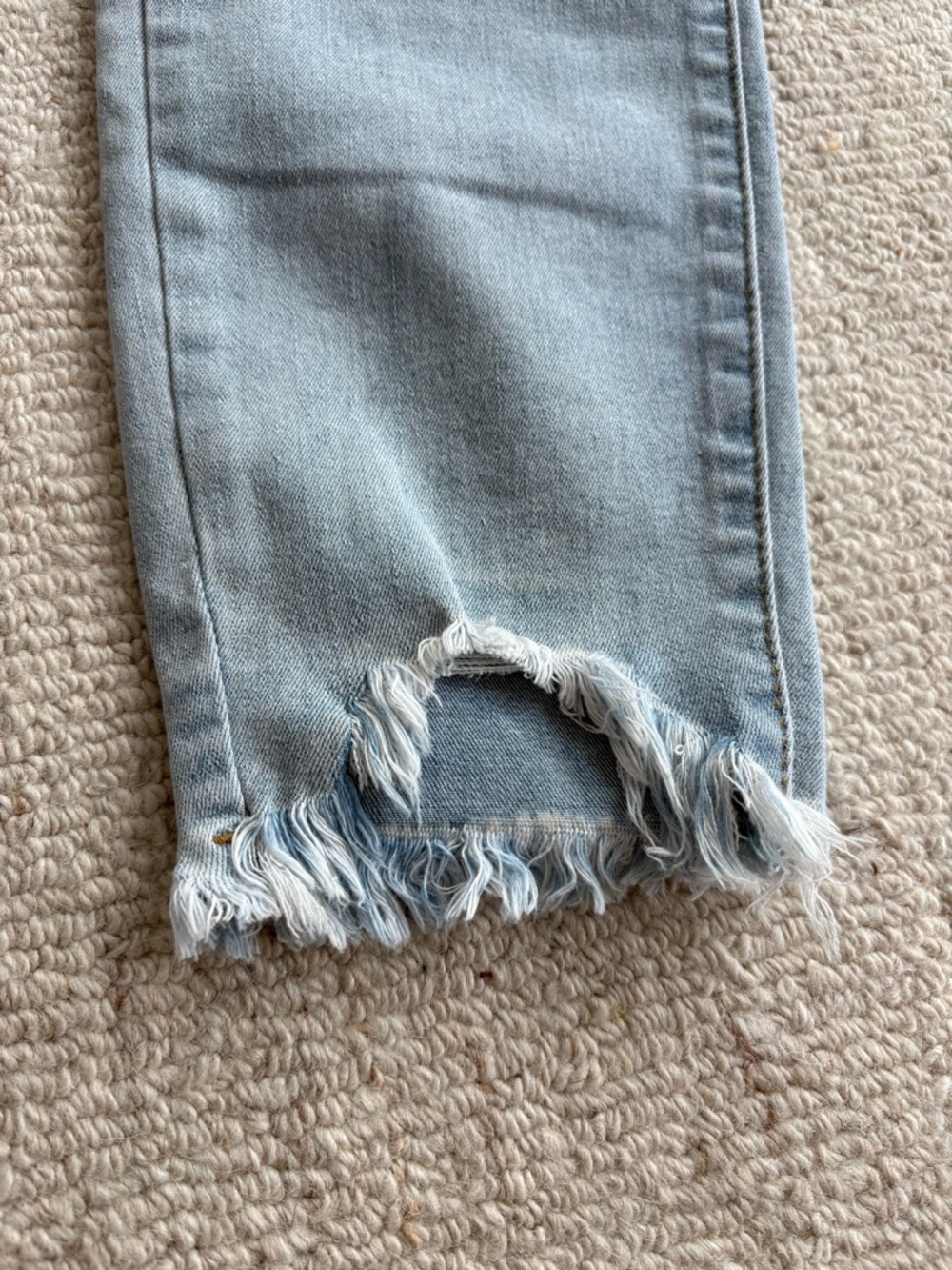 Maternity Jeans - Light Wash Over Belly Skinny Raw Hem Distressed Ankle XL - Picture 2 of 10